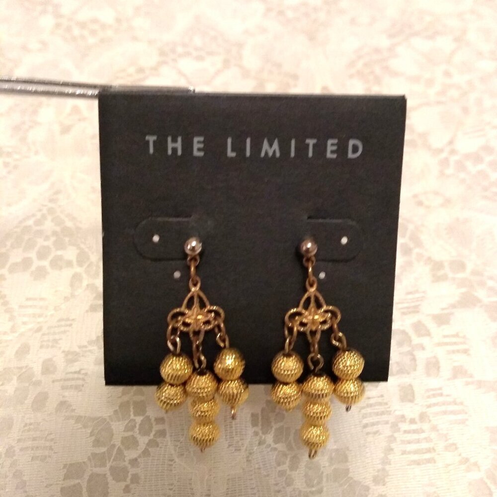 Vintage Gold Tone Round Beads Dangle Drop Earrings Timeless VTG Jewelry